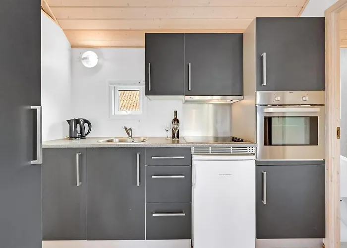 2 Bedroom Amazing In *